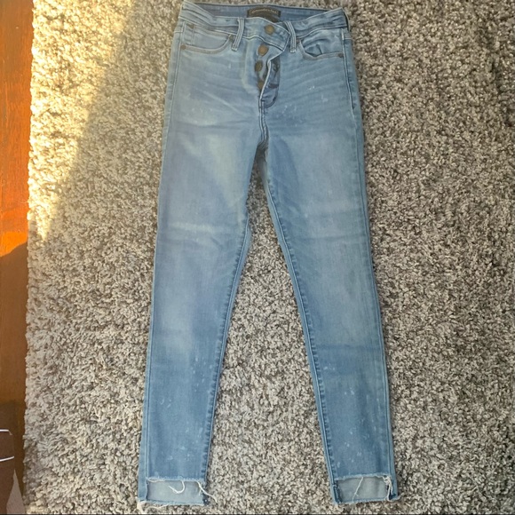 Abercrombie & Fitch Denim - Abercrombie frayed step hem jeans